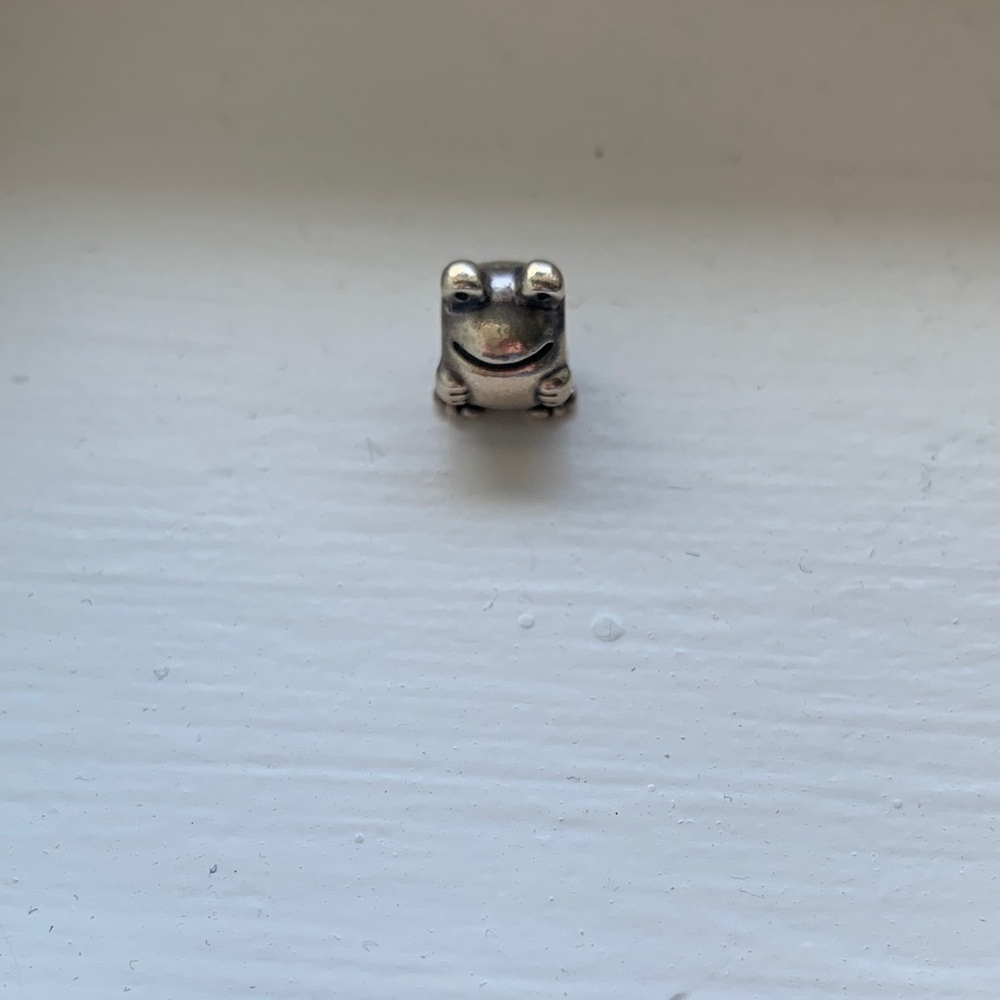 Pandora Silver Frog Accent Charm